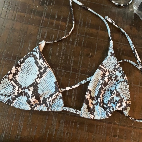 Bathing suit - Picture 4 of 4